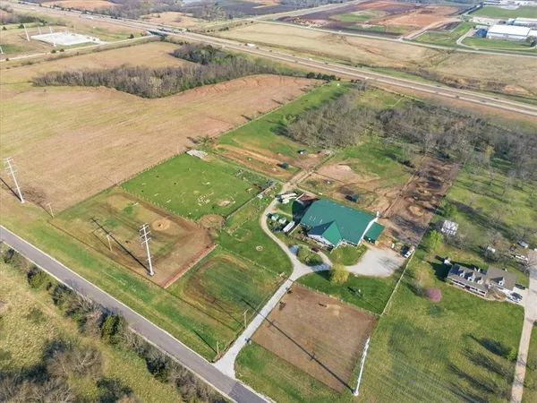 $3,590,000 | 35300 West 95th Street, De Soto, KS 66018