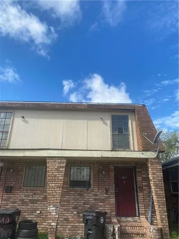 $1,995 | 2920 Pauger Street, New Orleans, LA 70119