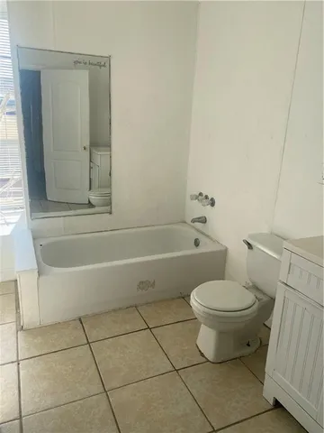 $1,995 | 2920 Pauger Street, New Orleans, LA 70119