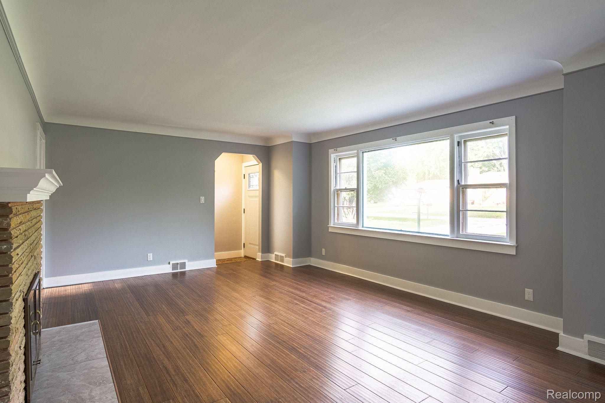2281 Lancaster Road Bloomfield Hills, MI 48302 - Photo 6 of 37 Gallery Image 6