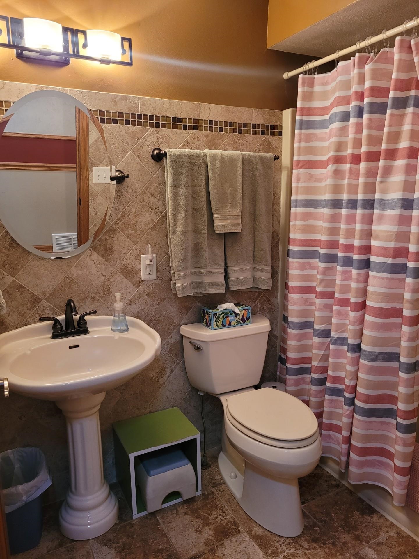 1500 Geneva Road Menasha, WI 54952 - Photo 15 of 36