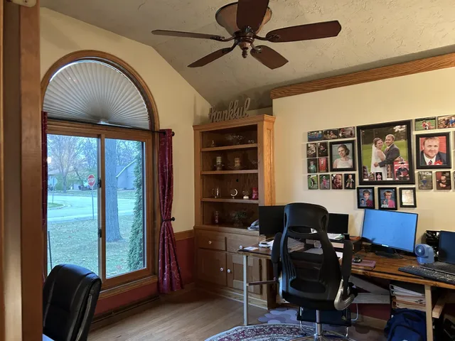 $354,900 | 1500 Geneva Road, Menasha, WI 54952