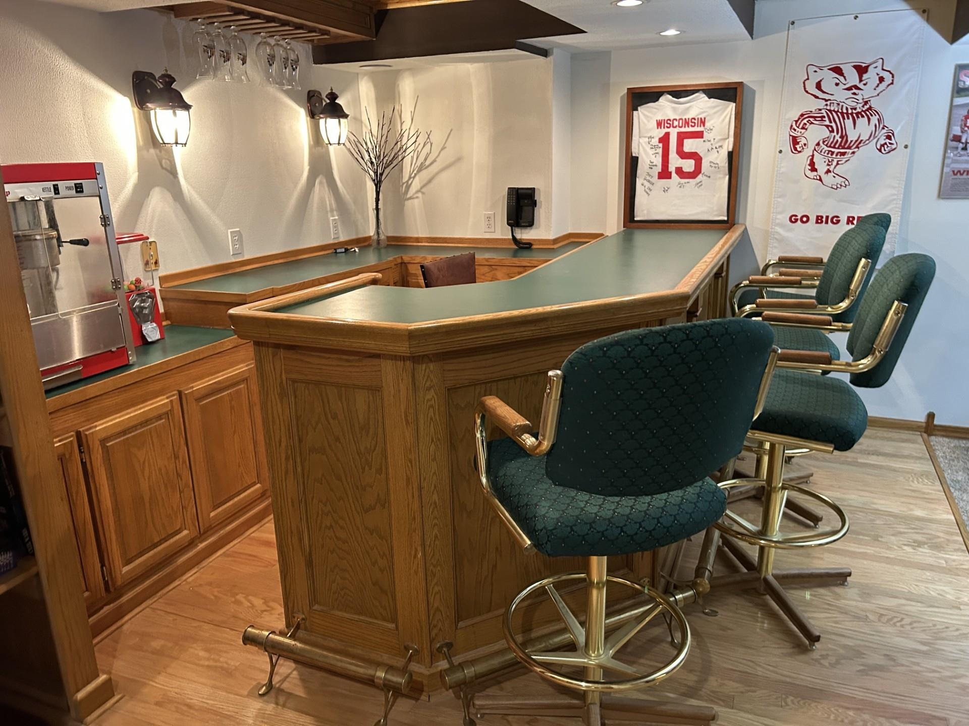 1500 Geneva Road Menasha, WI 54952 - Photo 22 of 36