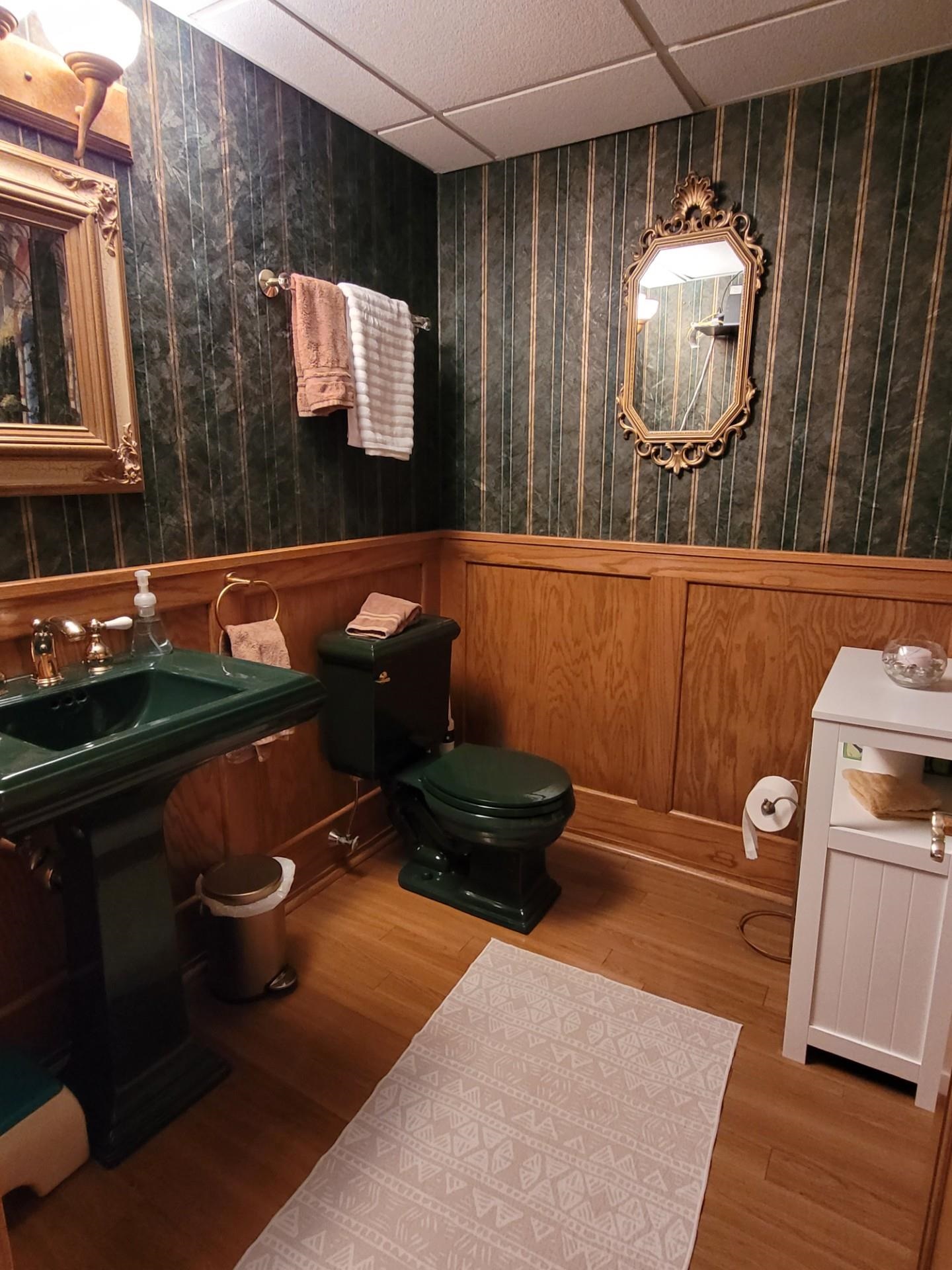 1500 Geneva Road Menasha, WI 54952 - Photo 27 of 36