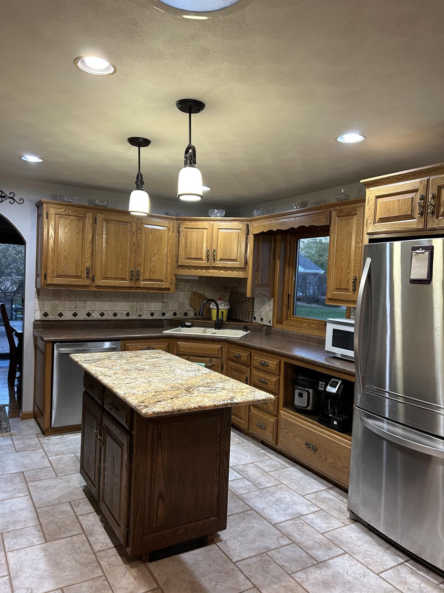 1500 Geneva Road Menasha, WI 54952 - Photo 5 of 36