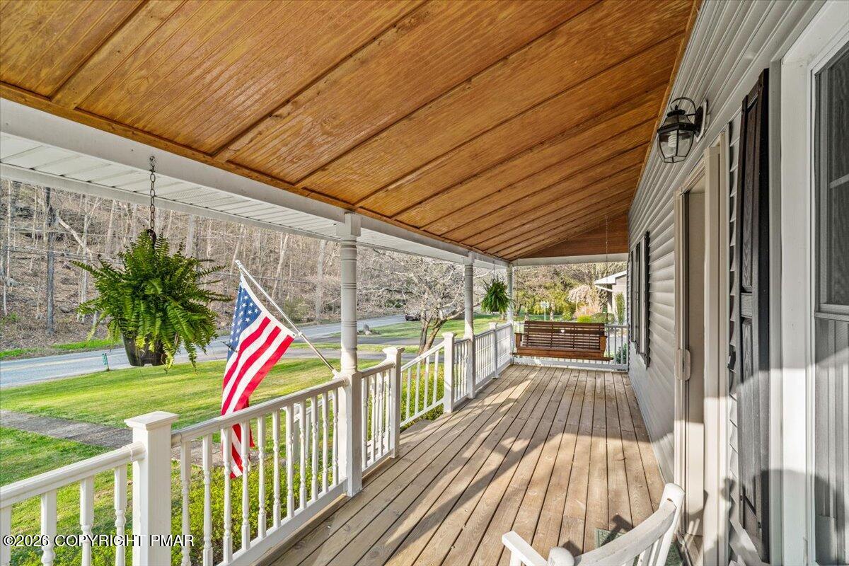 254 Lower Swiftwater Road Cresco, PA 18326 - Photo 6 of 46 08-Photo-7