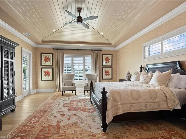 $6,495,000 | 360 Heron Avenue, Naples, FL 34108