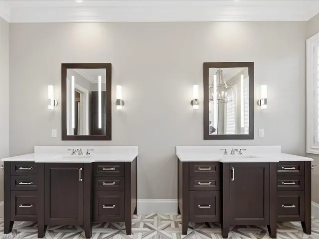 $6,495,000 | 360 Heron Avenue, Naples, FL 34108