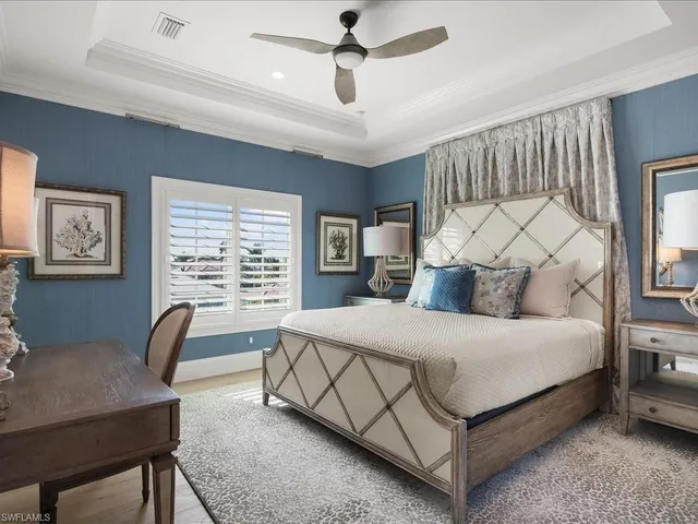 $6,495,000 | 360 Heron Avenue, Naples, FL 34108