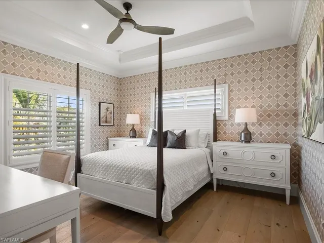 $6,495,000 | 360 Heron Avenue, Naples, FL 34108