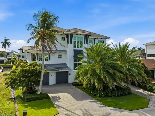 $6,495,000 | 360 Heron Avenue, Naples, FL 34108