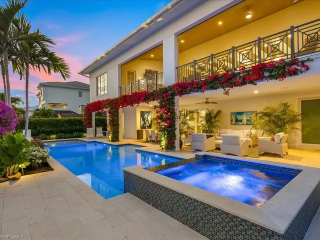 $6,495,000 | 360 Heron Avenue, Naples, FL 34108