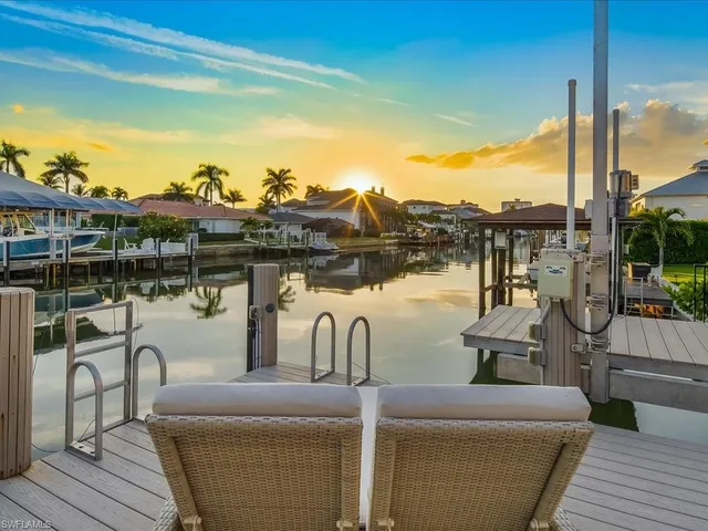 $6,495,000 | 360 Heron Avenue, Naples, FL 34108