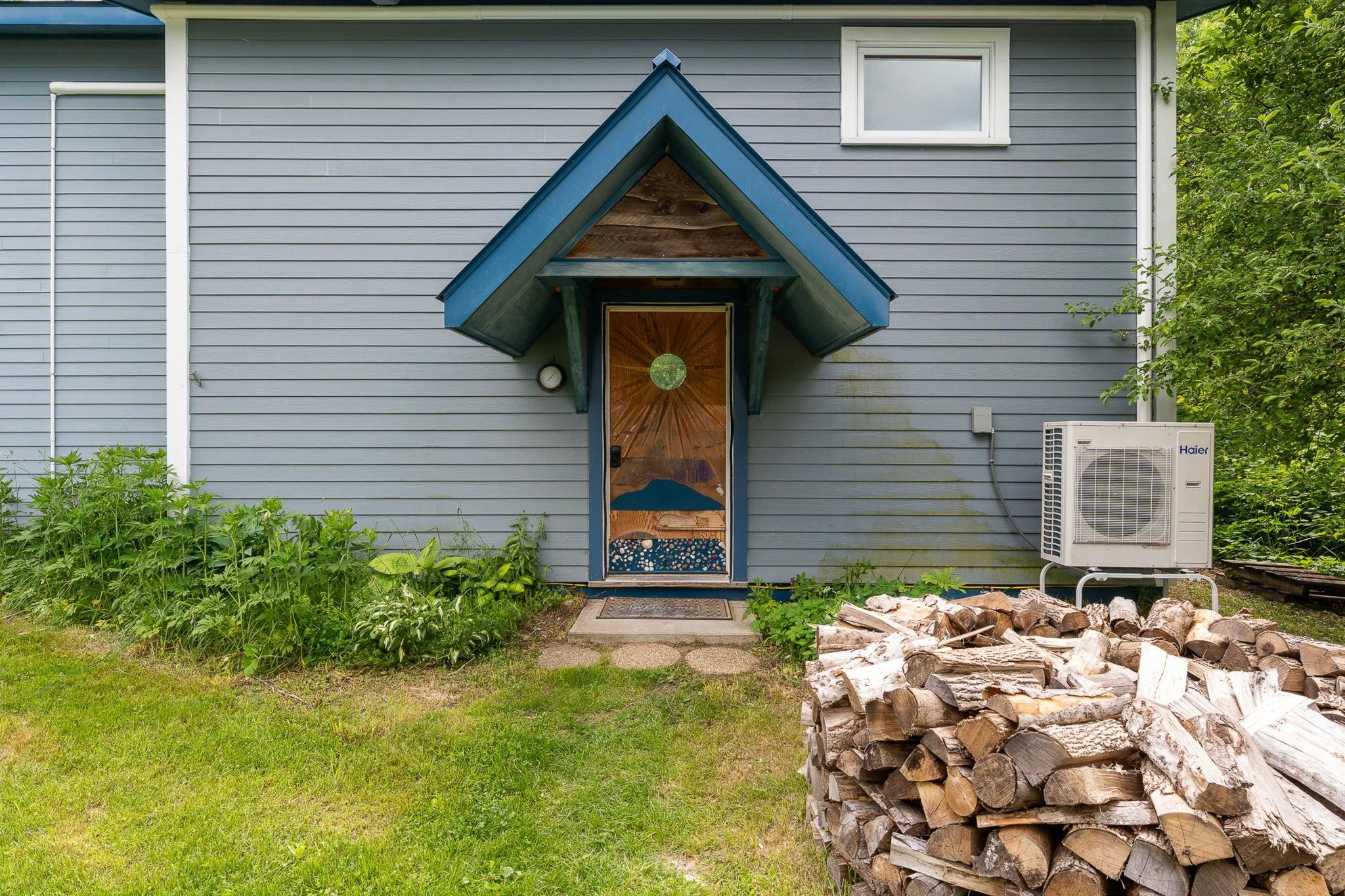 614 Gray Road Plainfield, VT 05667 - Photo 3 of 58