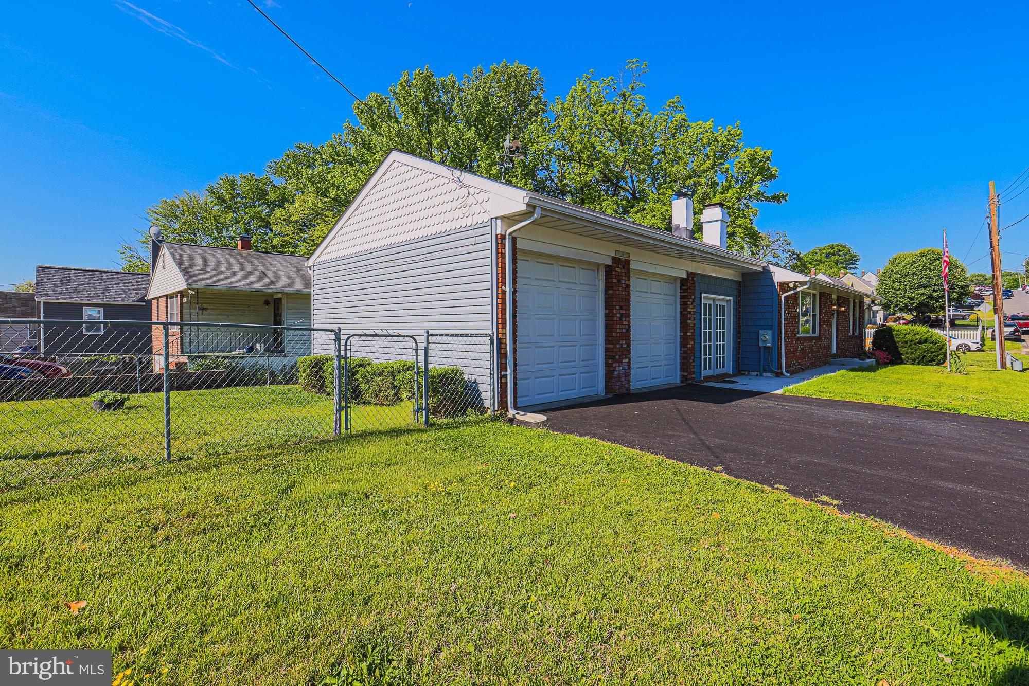 7933 34th Street Rosedale, MD 21237 - Photo 2 of 32 a view of a house with backyard and porch
