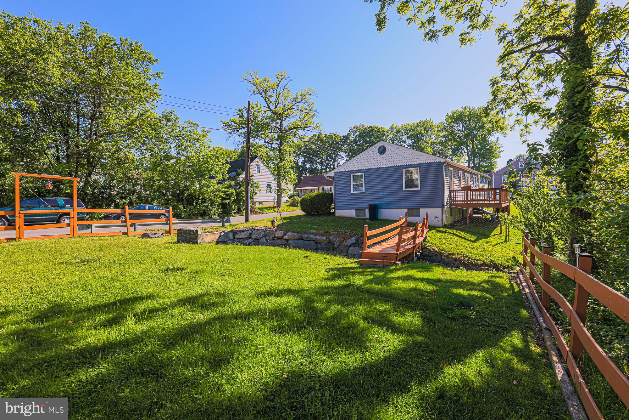 7933 34th Street Rosedale, MD 21237 - Photo 28 of 32 a house view with a sitting space and garden