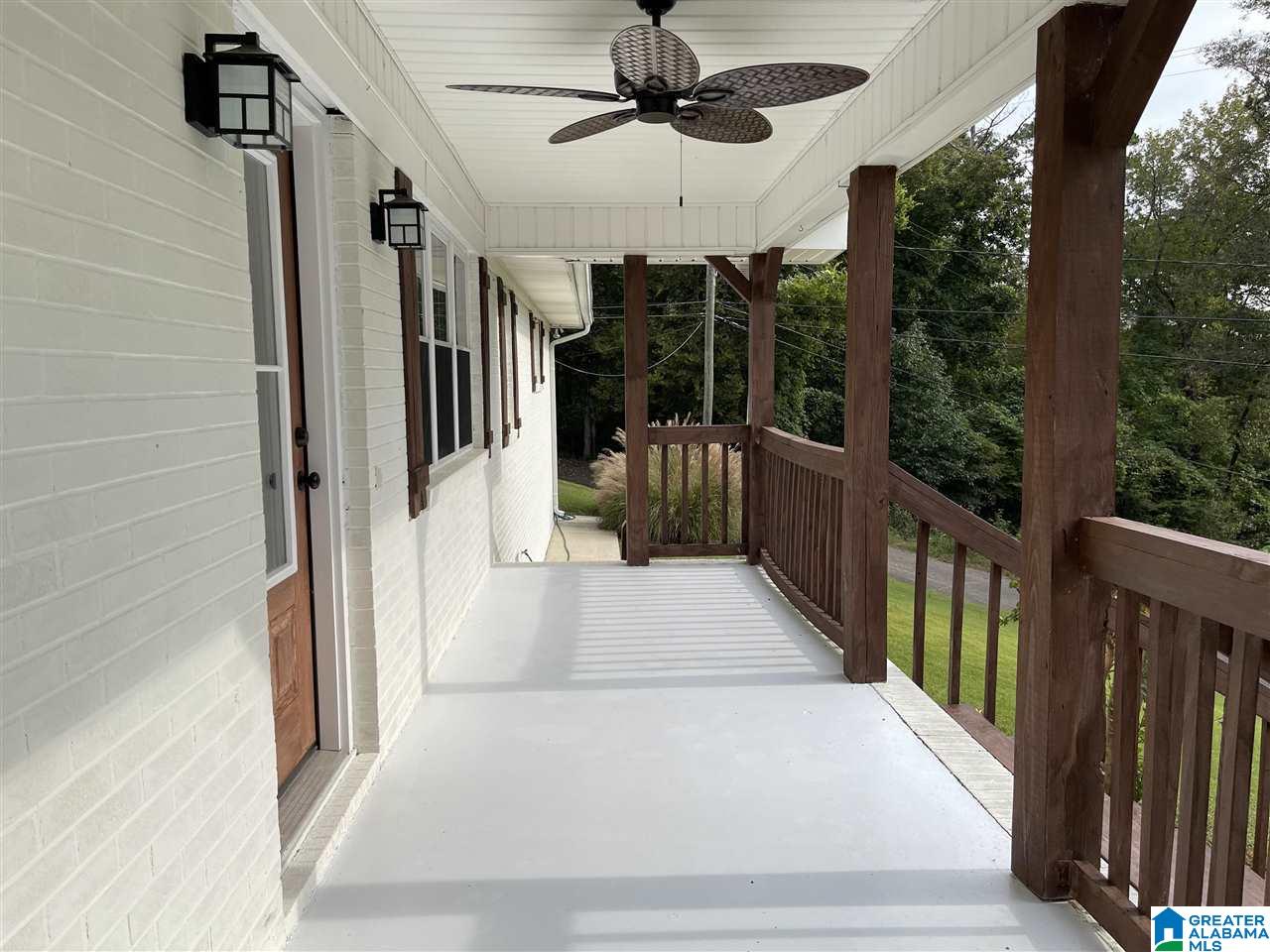 902 4th Avenue East Oneonta, AL 35121 - Photo 8 of 47