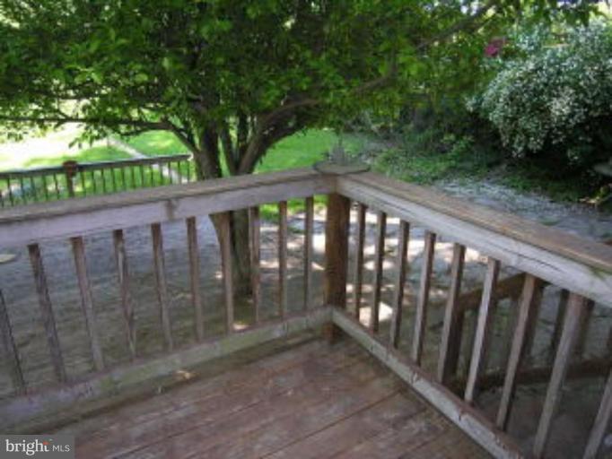 5007 Morello Road Baltimore, MD 21214 - Photo 4 of 28