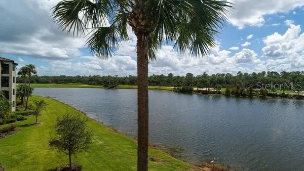 $5,800 | 16706 Vardon Terrace, Unit 303, Bradenton, FL 34211