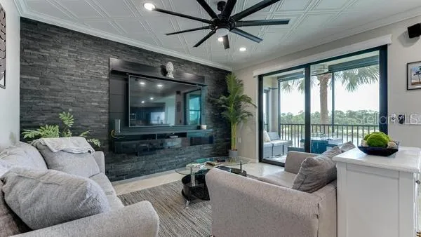 $5,800 | 16706 Vardon Terrace, Unit 303, Bradenton, FL 34211