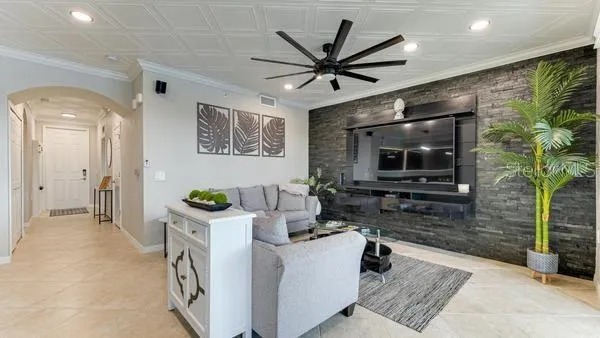 $5,800 | 16706 Vardon Terrace, Unit 303, Bradenton, FL 34211