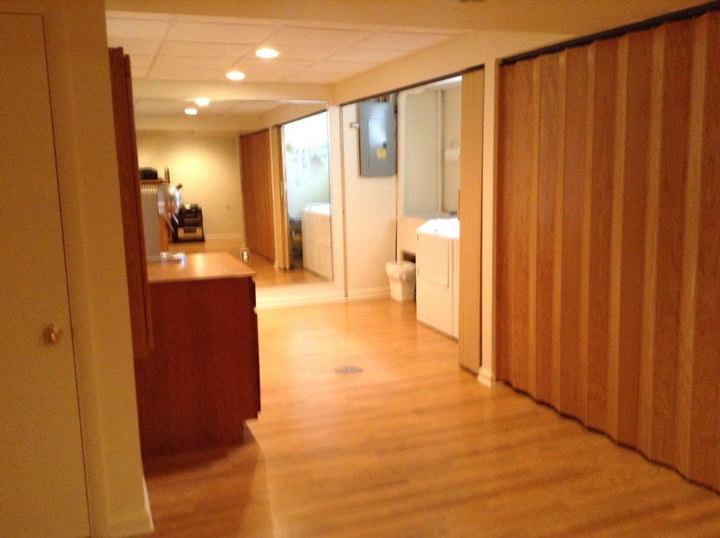 1708 Fox Chapel Road Pittsburgh, PA 15238 - Photo 12 of 16 Gallery Image 12