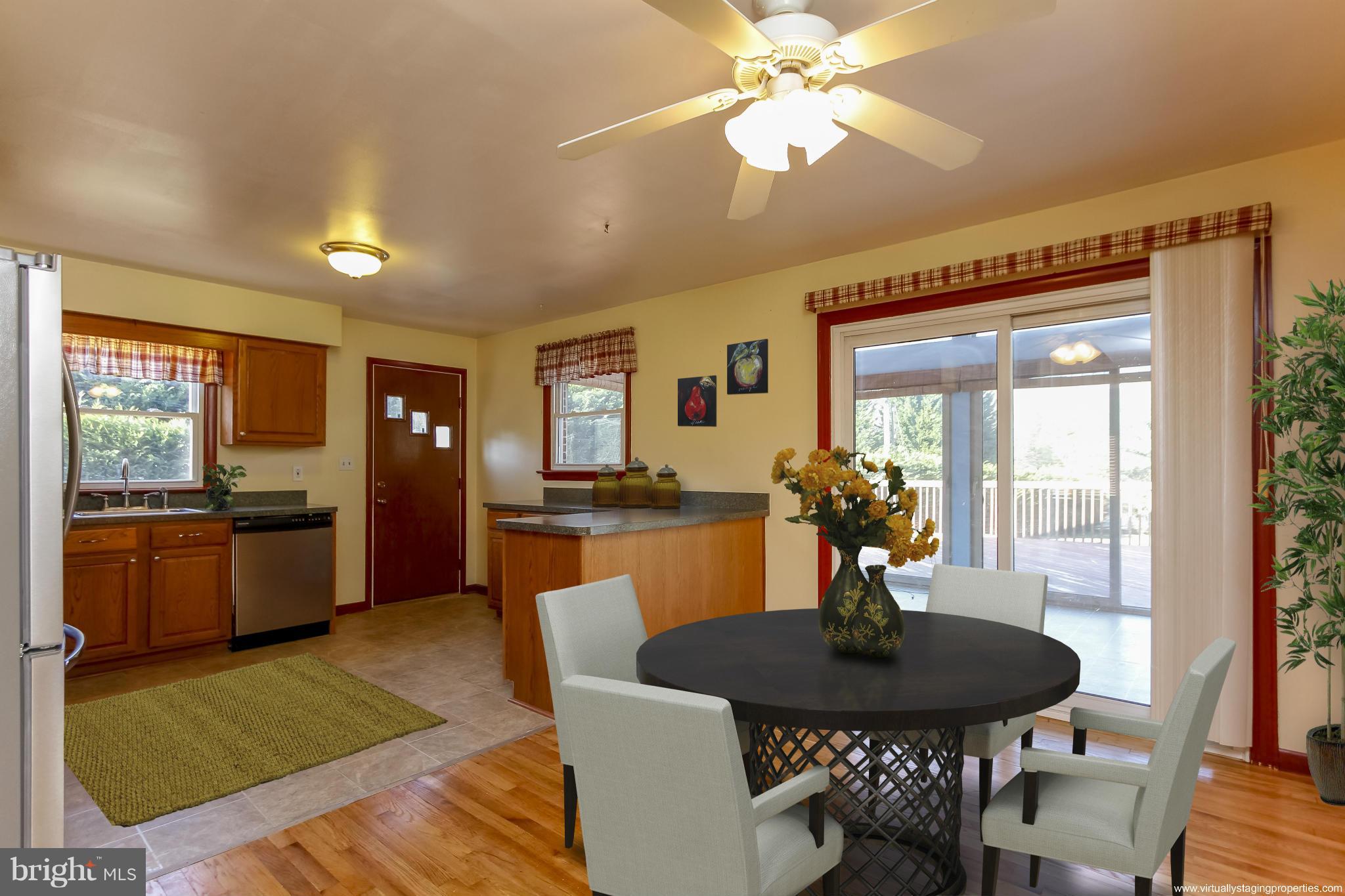 12126 Jerusalem Road Kingsville, MD 21087 - Photo 4 of 30 Virtually Staged Dining Room