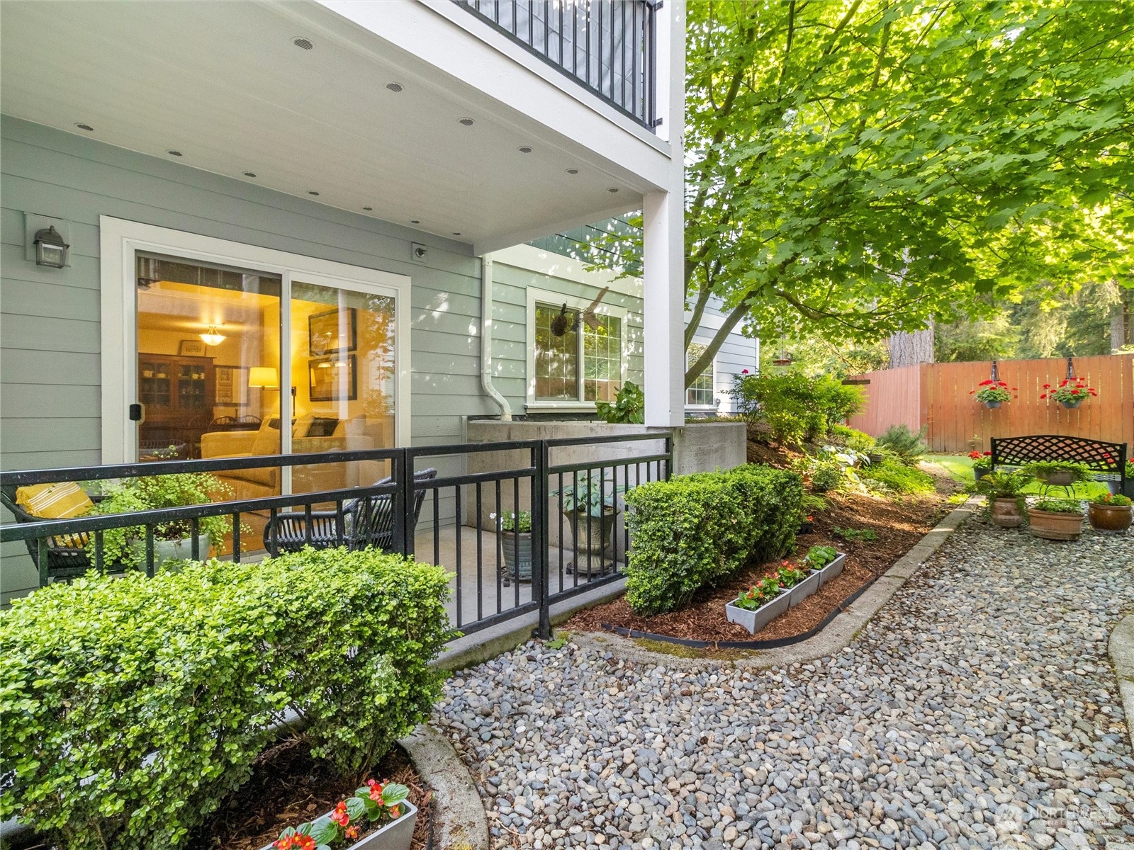 1409 Evergreen Park Drive Southwest, Unit 102, Olympia, WA 98502 Compass