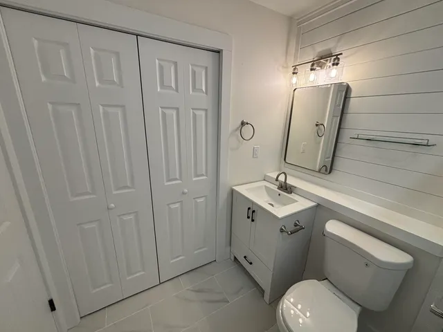 $379,000 | 800 Bearses Way, Unit 5NB, Hyannis, MA 02601