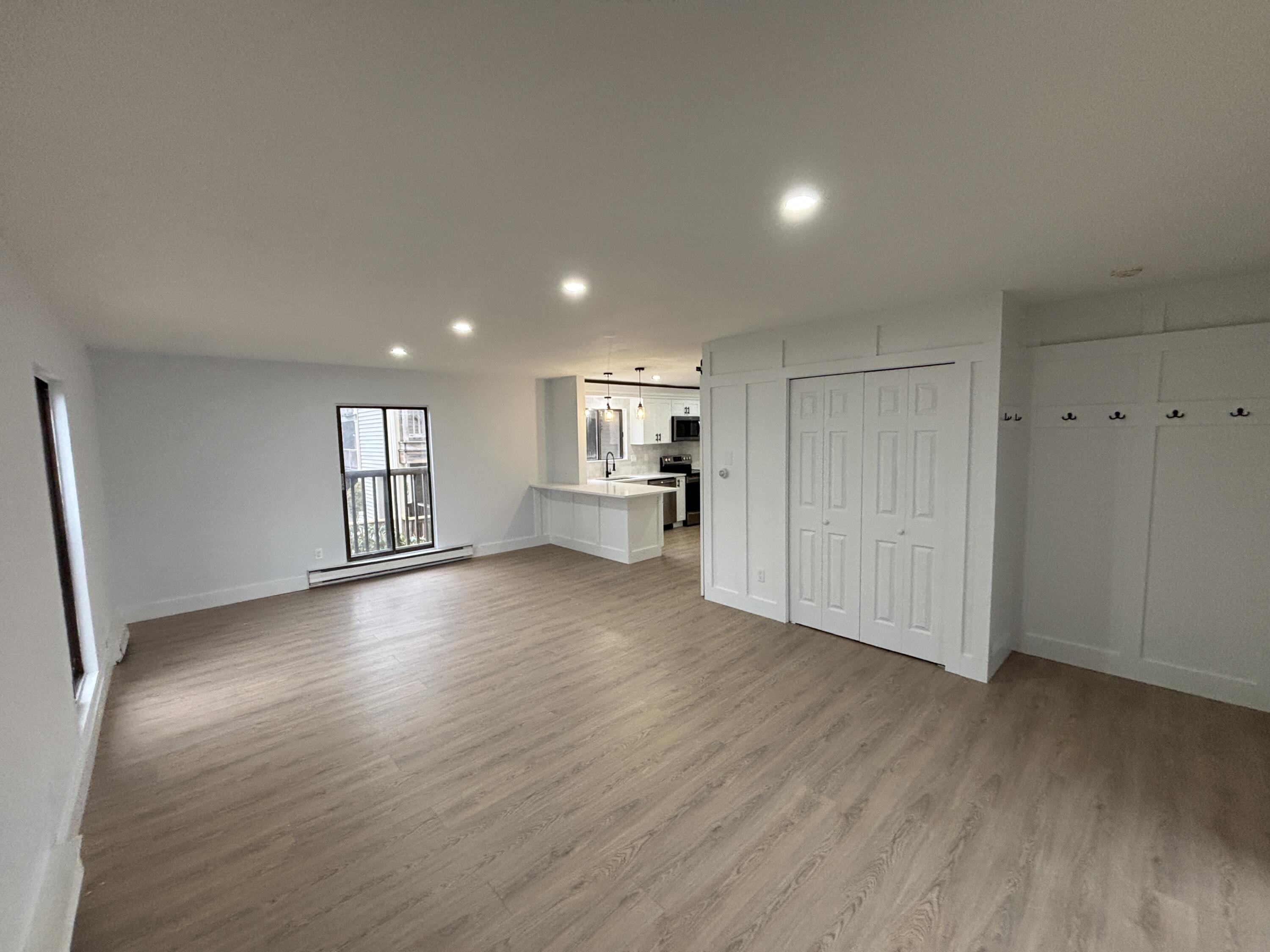 800 Bearses Way, Unit 5NB Hyannis, MA 02601 - Photo 6 of 30 IMG_3419