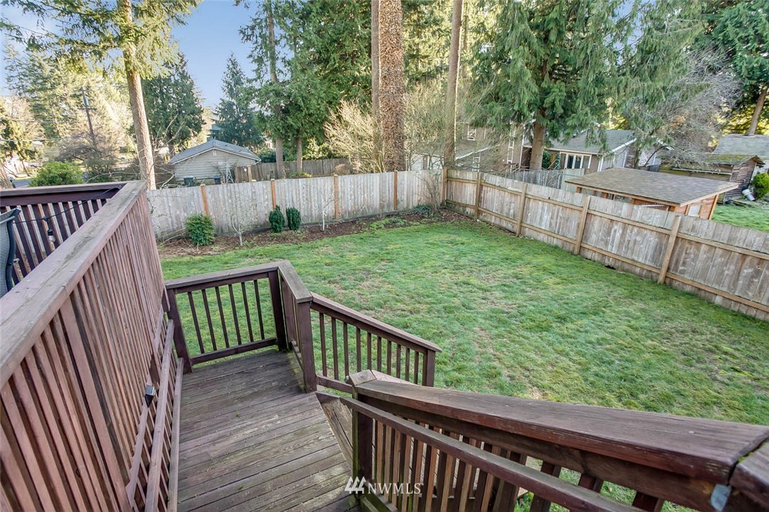 21607 Meridian Avenue South Bothell, WA 98021 - Photo 22 of 25