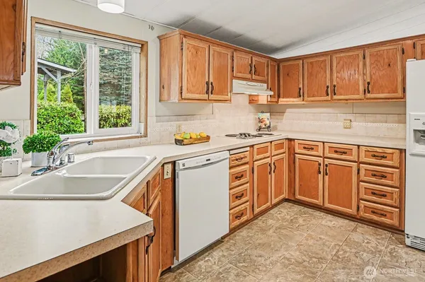 $600,000 | 17308 Woodcrest Drive Northeast, Bothell, WA 98011