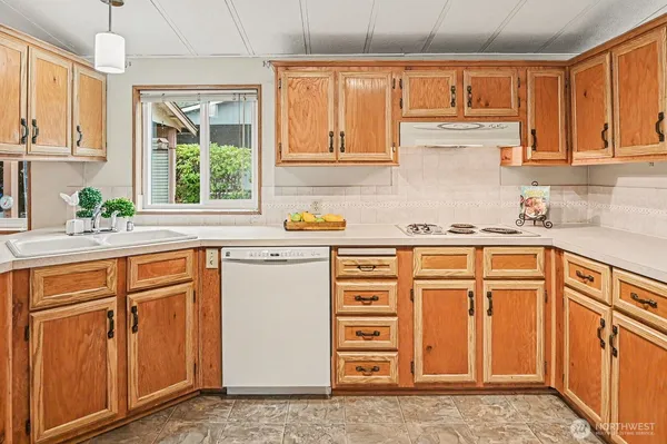 $600,000 | 17308 Woodcrest Drive Northeast, Bothell, WA 98011