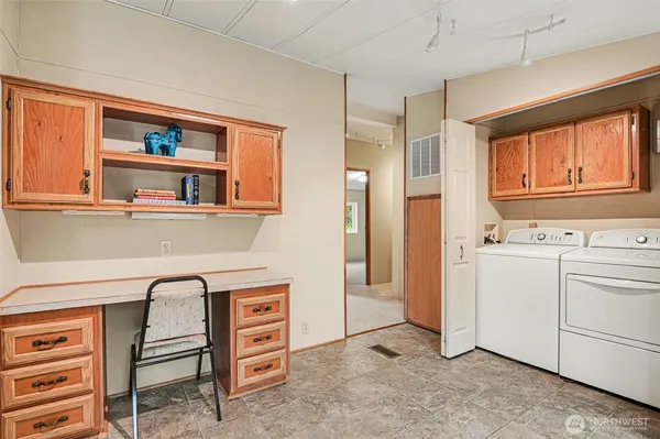 $600,000 | 17308 Woodcrest Drive Northeast, Bothell, WA 98011