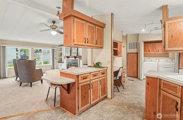 $600,000 | 17308 Woodcrest Drive Northeast, Bothell, WA 98011