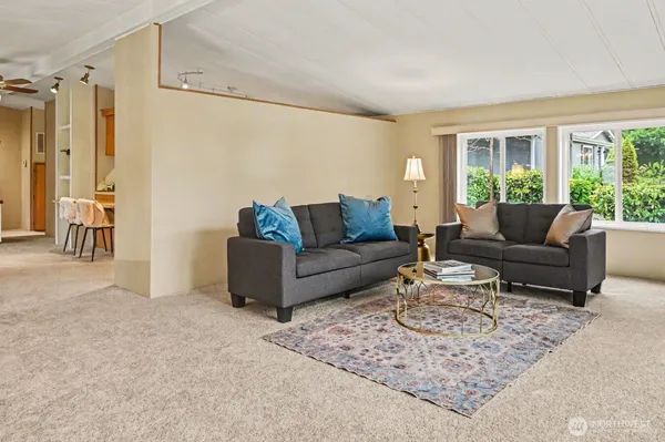$600,000 | 17308 Woodcrest Drive Northeast, Bothell, WA 98011
