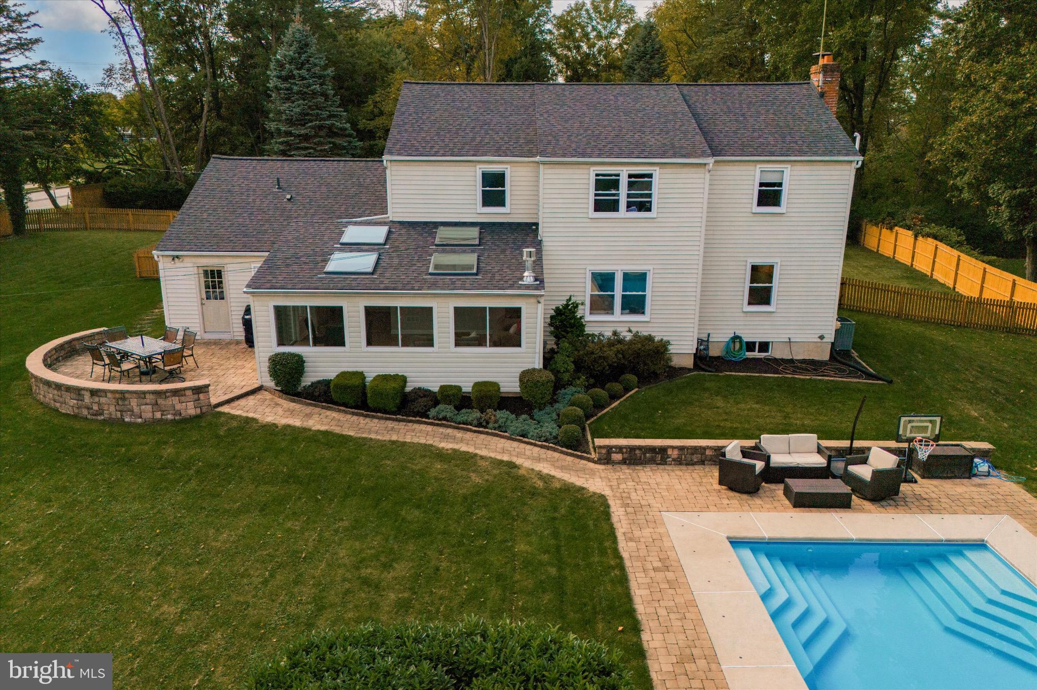 838 Conestoga Road Berwyn, PA 19312 - Photo 4 of 33