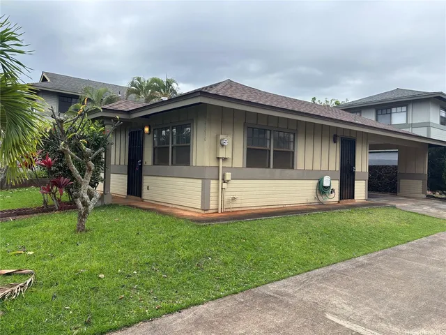 $2,500 | 94-230 Kaiholena Place, Waipahu, HI 96797