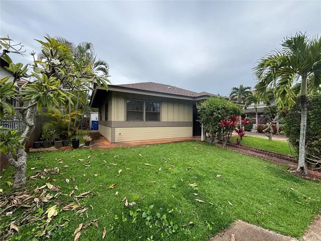 $2,500 | 94-230 Kaiholena Place, Waipahu, HI 96797