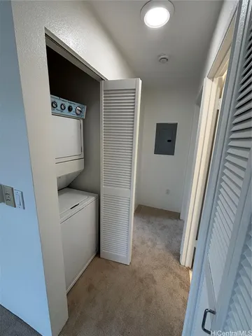 $2,500 | 94-230 Kaiholena Place, Waipahu, HI 96797