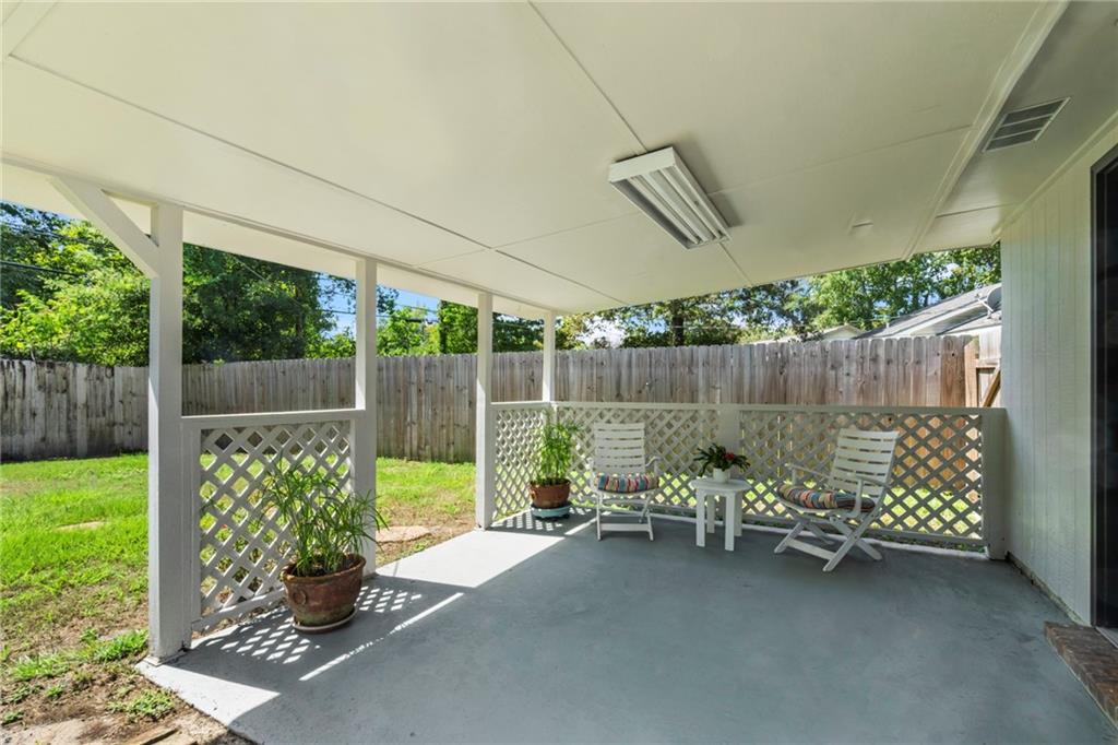 661 Forest Loop Mandeville, LA 70471 - Photo 4 of 17