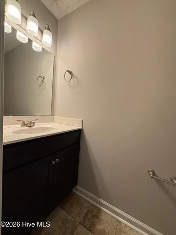 $2,000 | 804 Pine Valley Court, Jacksonville, NC 28546