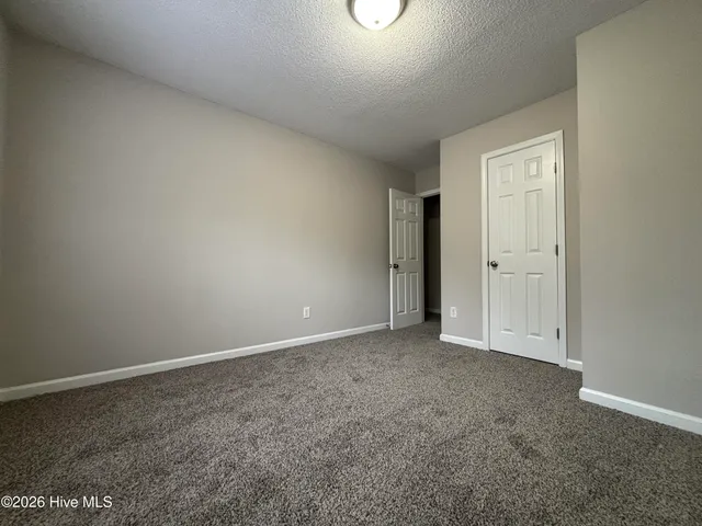 $2,000 | 804 Pine Valley Court, Jacksonville, NC 28546