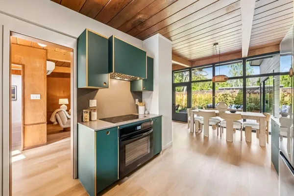 $4,388,000 | 748 Kendall Avenue, Palo Alto, CA 94306