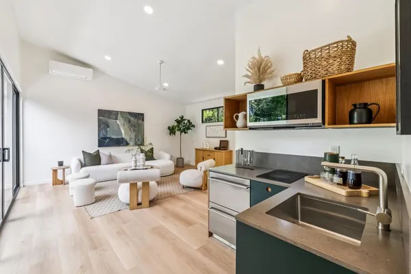 $4,388,000 | 748 Kendall Avenue, Palo Alto, CA 94306