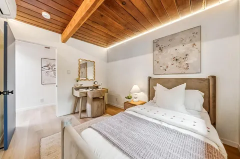 $4,388,000 | 748 Kendall Avenue, Palo Alto, CA 94306