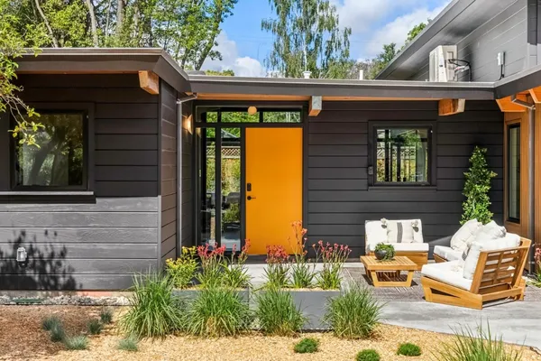 $4,388,000 | 748 Kendall Avenue, Palo Alto, CA 94306