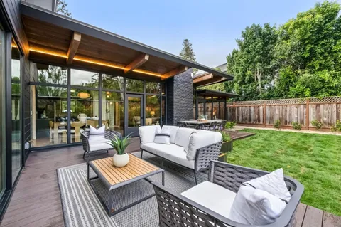 $4,388,000 | 748 Kendall Avenue, Palo Alto, CA 94306