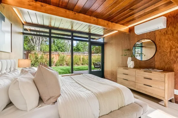 $4,388,000 | 748 Kendall Avenue, Palo Alto, CA 94306