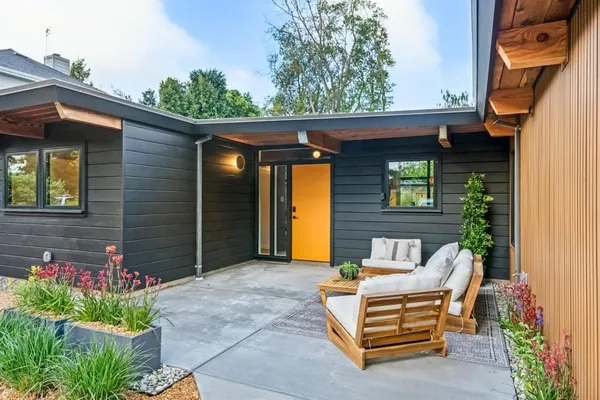 $4,388,000 | 748 Kendall Avenue, Palo Alto, CA 94306